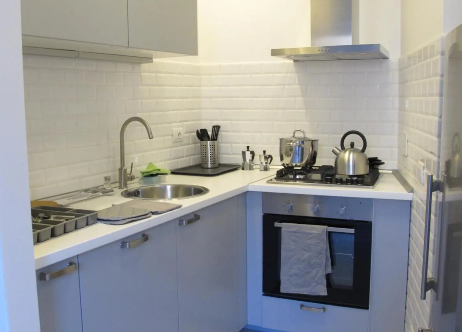 Apartment Spacious, Modern, Bright Apartment, Near Piazza Navona! Rome Italy